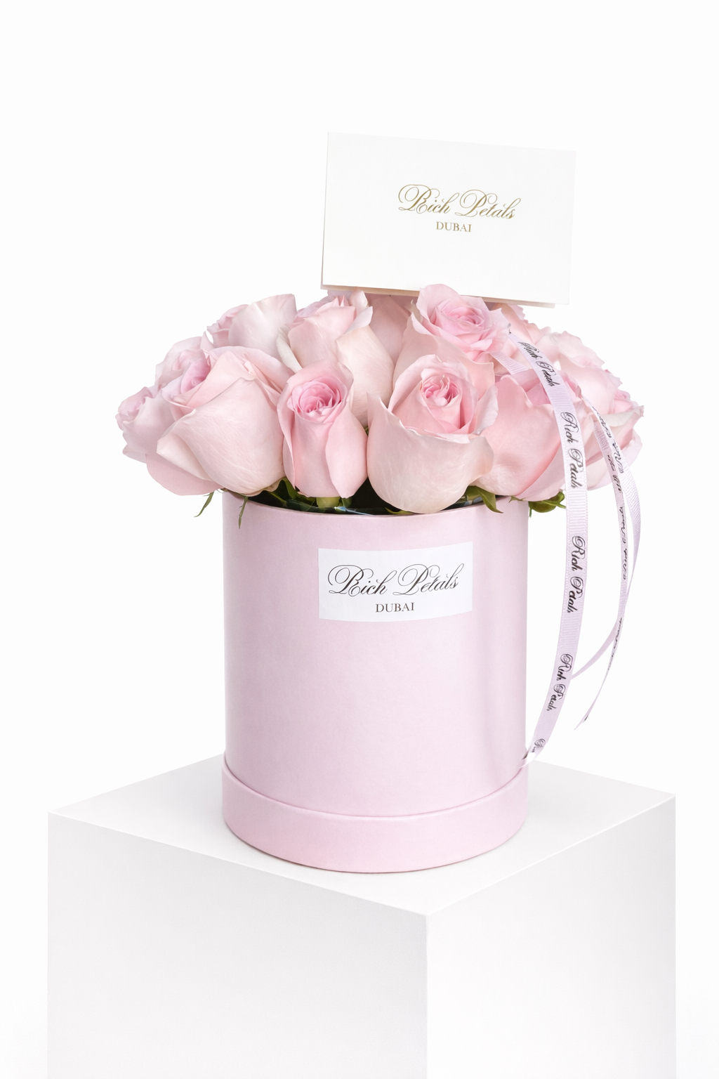 "La Petite Toile"  light pink roses Box XS