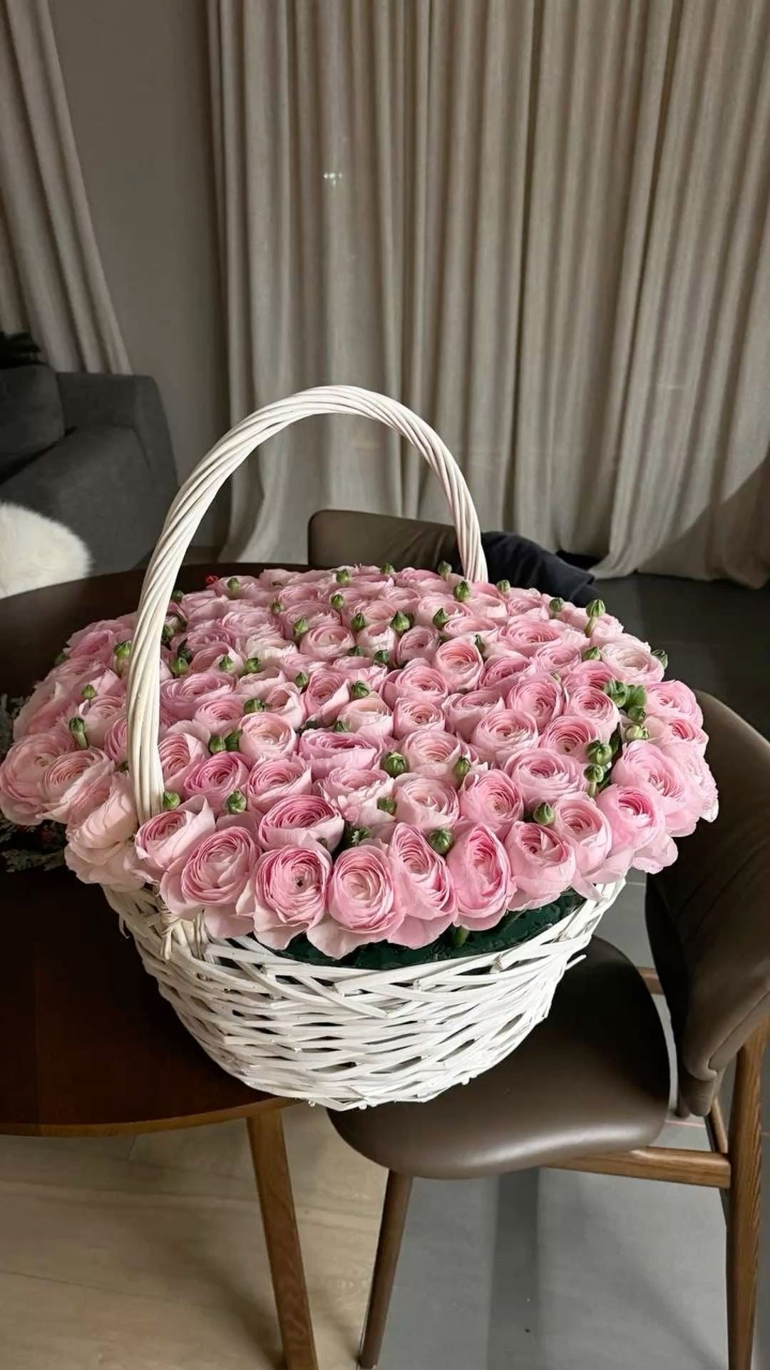 Ranunculus basket S-M size