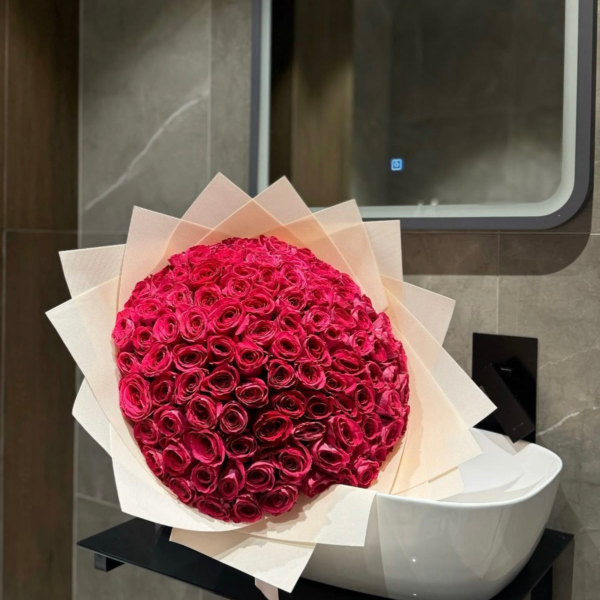 80 Deep Pink Roses Bouquet