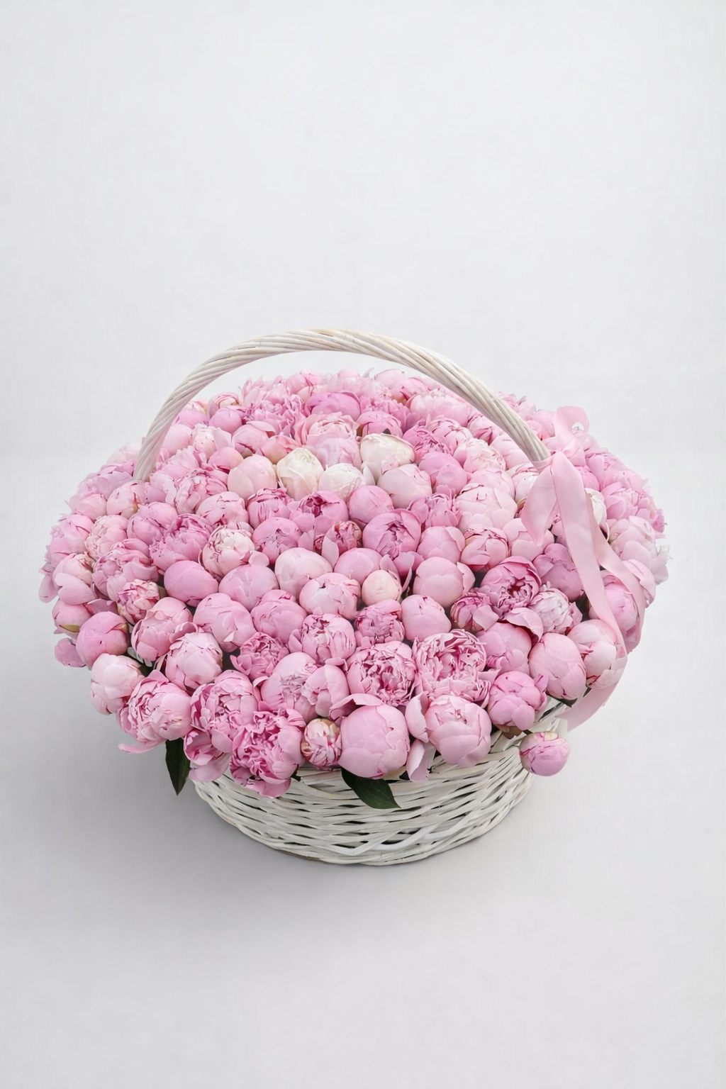 101 Sarah Peonies Basket🎀