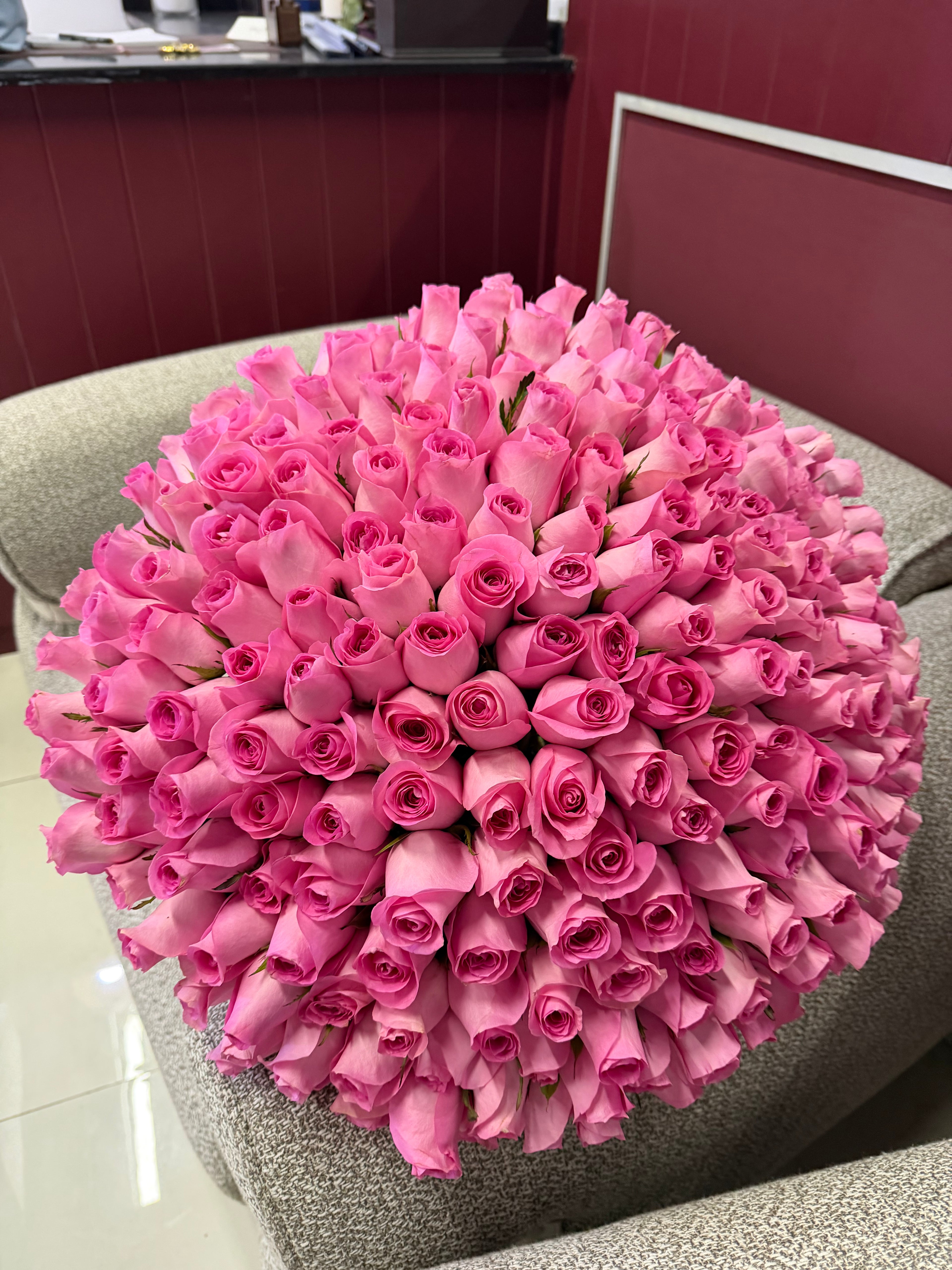 200 Pink Roses Bouquet