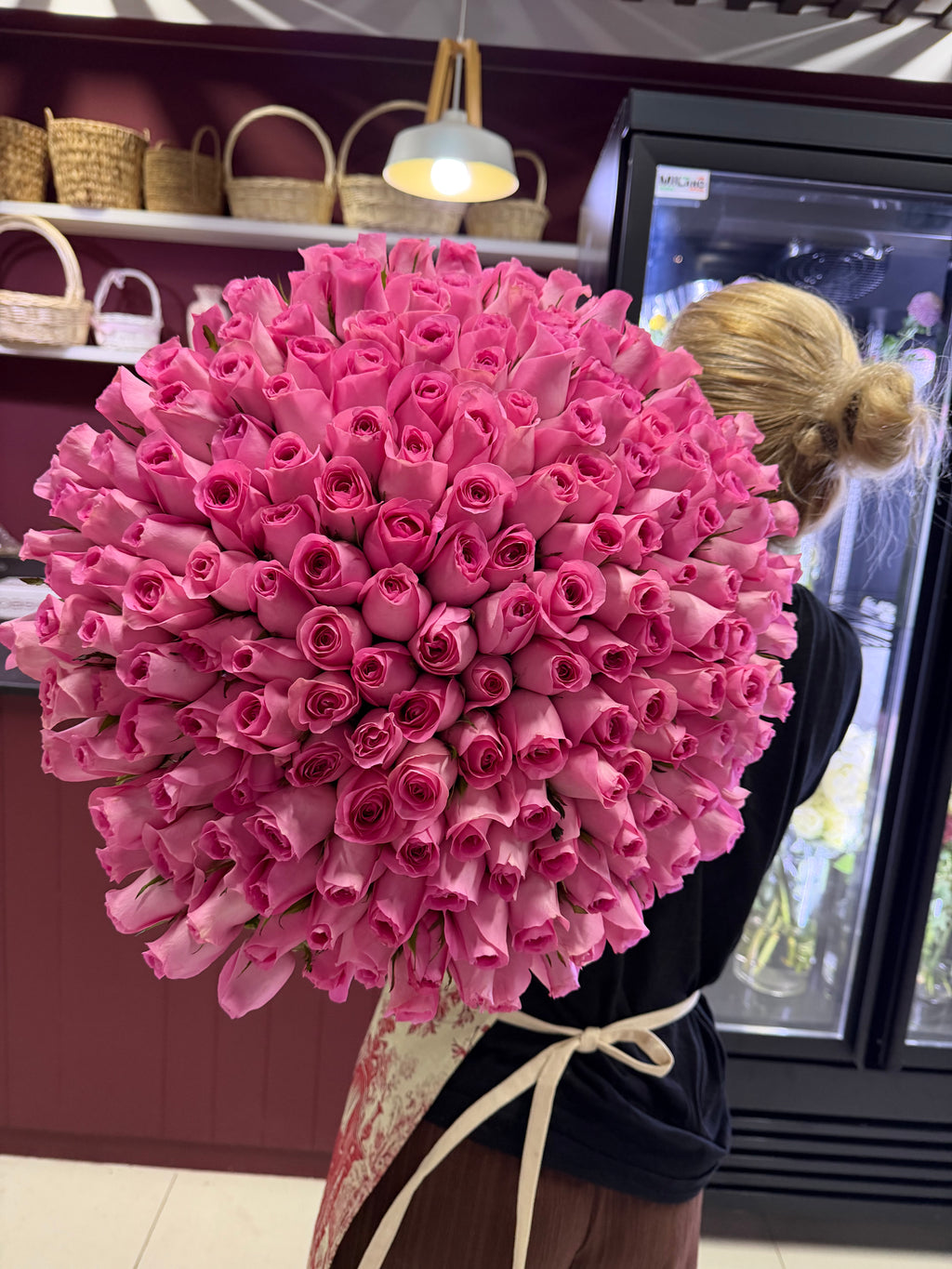 200 Pink Roses Bouquet